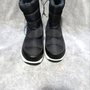 Brand New black winter boots